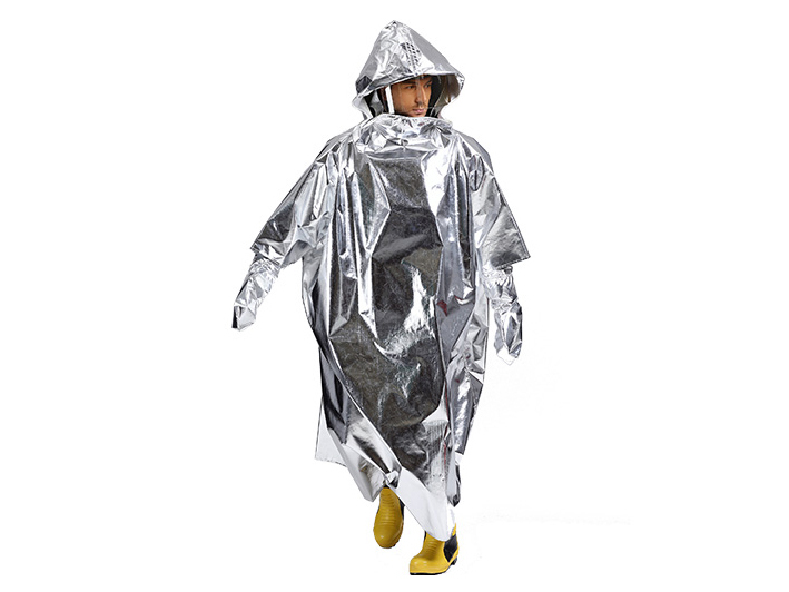 避火服與隔熱服：專業(yè)防護裝備的差異化選擇