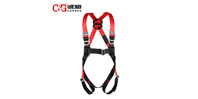 高空作業(yè)安全帶正確掛扣方法與安全繩國家標準詳解