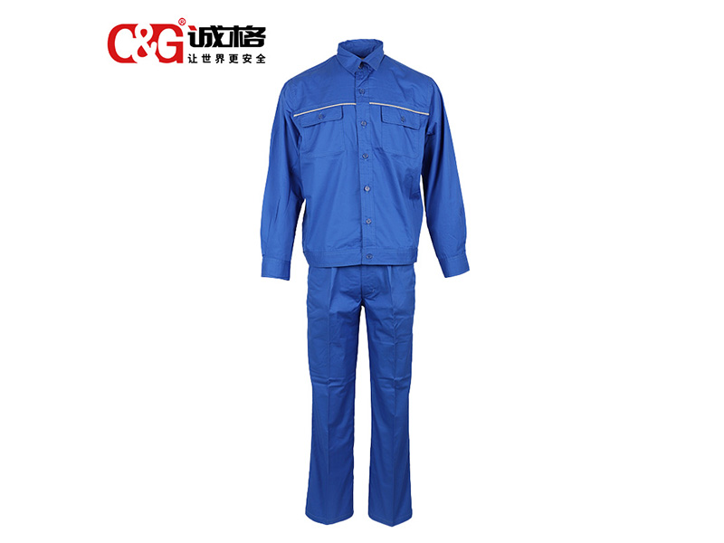 阻燃服有什么材質(zhì)的，使用有效期一般多久