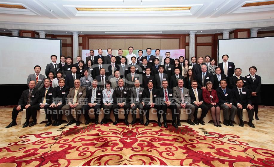 上海誠(chéng)格總經(jīng)理參加杜邦2011年頒獎(jiǎng)晚會(huì)