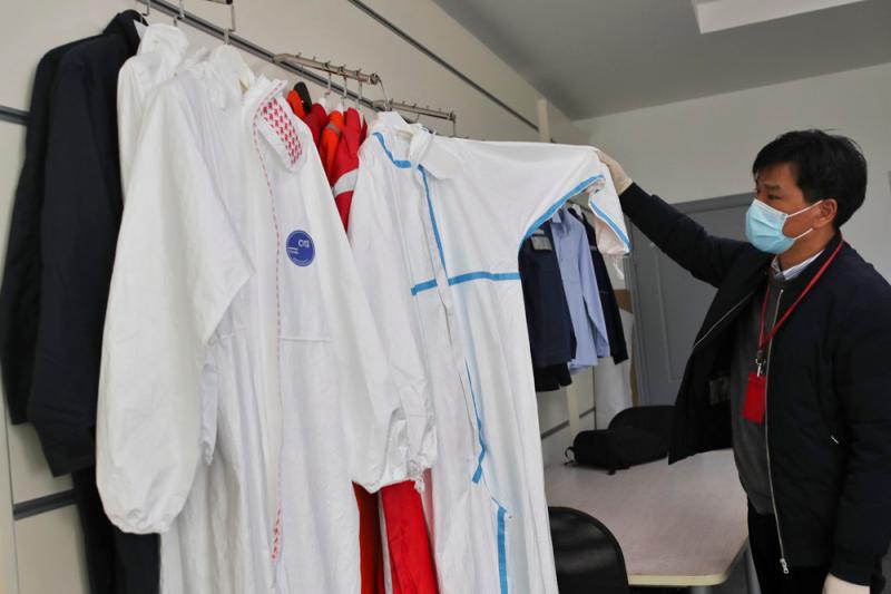 上海沒有防護(hù)服生產(chǎn)企業(yè)？誠格防護(hù)服僅5天就轉(zhuǎn)產(chǎn)！