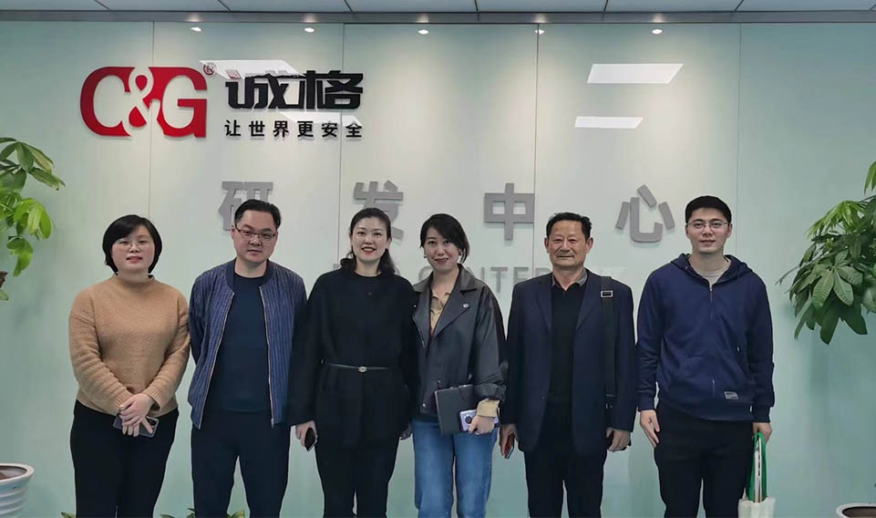 周浦商會&ldquo;活動&rdquo;忙 互取&ldquo;真經(jīng)&rdquo;促發(fā)展.jpg